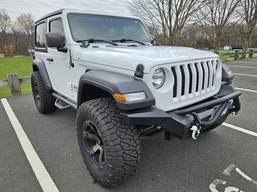 2019 Jeep Wrangler Sport