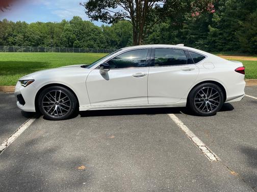 White 2022 Acura TLX Technology
