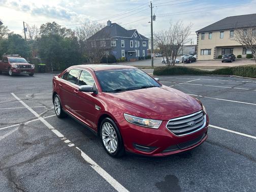 2016 Ford Taurus Limited