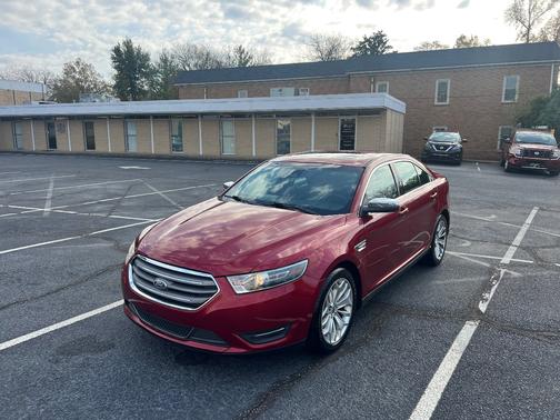 2016 Ford Taurus Limited