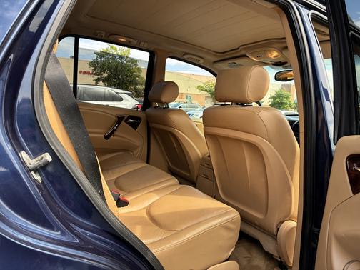 Black 1999 Mercedes-Benz M-Class ML320