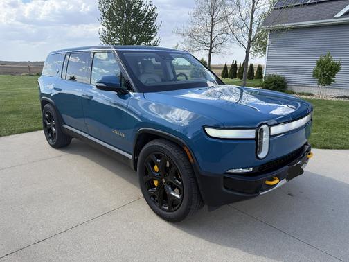 Blue 2023 Rivian R1S Launch Edition