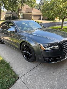 Gray 2014 Audi S8 4.0T
