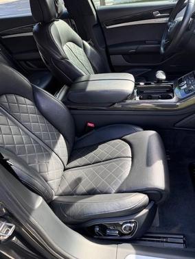 Gray 2014 Audi S8 4.0T