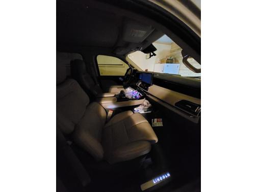 2022 Lincoln Navigator L Reserve