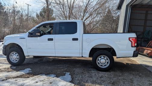 White 2017 Ford F-150 XL