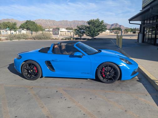 2022 Porsche 718 Boxster 718 Boxster GTS 4.0