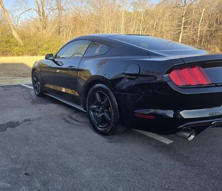 2015 Ford Mustang V6