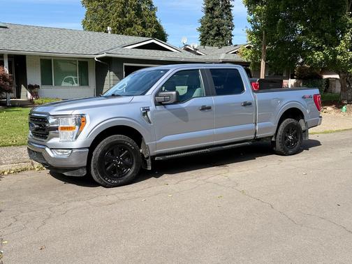 Silver 2022 Ford F-150 XLT