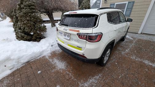 White 2019 Jeep Compass Latitude