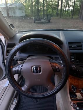 White 2004 Honda Accord EX-L