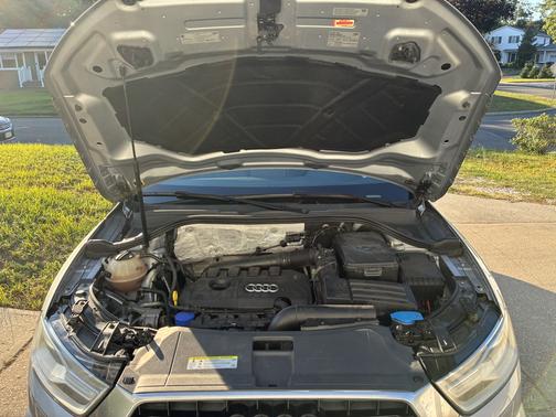 2016 Audi Q3 2.0T Premium Plus