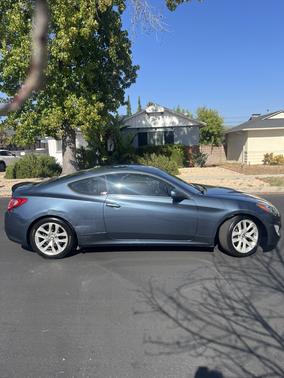 Blue 2013 Hyundai Genesis Coupe 2.0T Premium