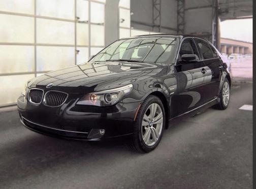 Black 2010 BMW 528 i xDrive