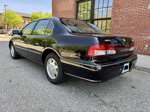 1999 INFINITI I30 Touring