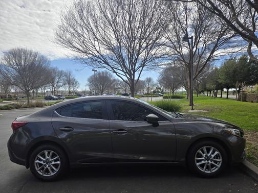 2014 Mazda Mazda3 i Grand Touring