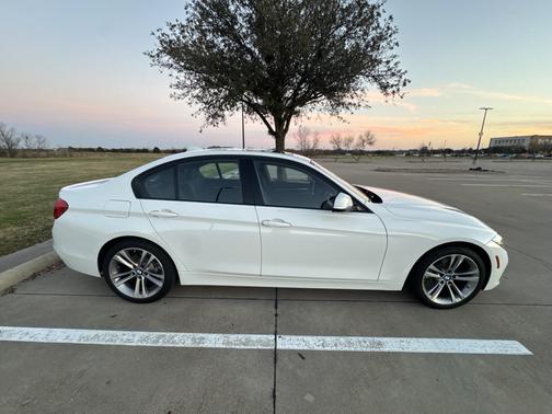 2016 BMW 328 i