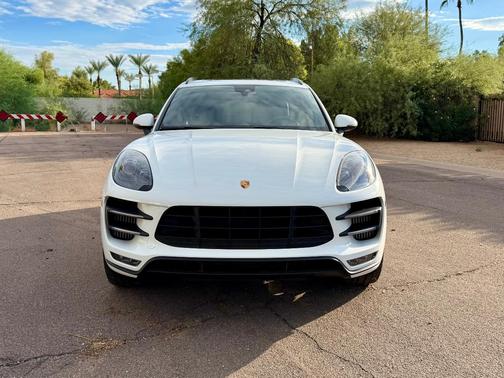 White 2017 Porsche Macan Macan Turbo