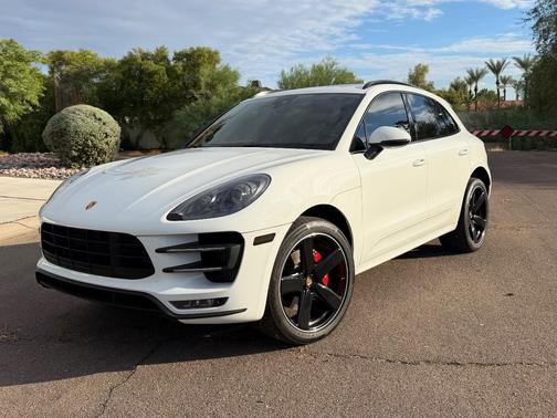 White 2017 Porsche Macan Macan Turbo