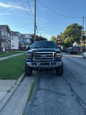 2006 Ford F-250 Lariat Crew Cab Super Duty