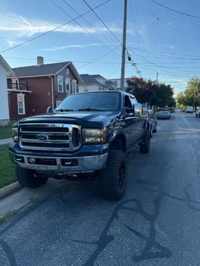 2006 Ford F-250 Lariat Crew Cab Super Duty