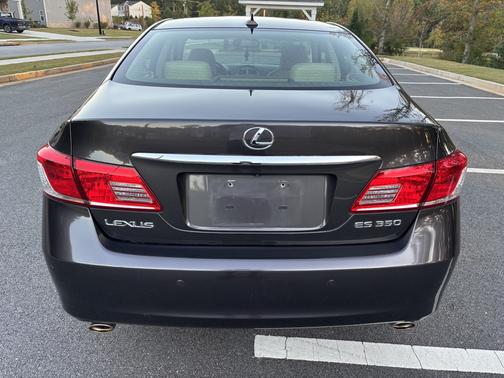 2010 Lexus ES 350 Base