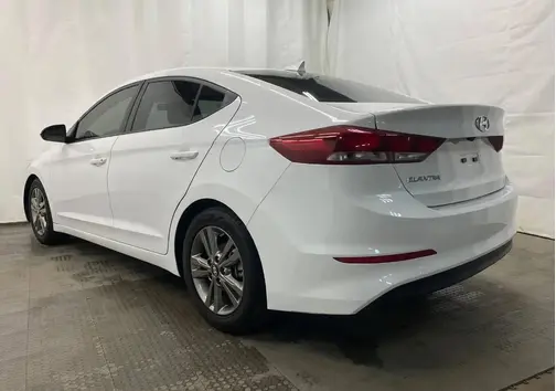 White 2018 Hyundai ELANTRA SEL