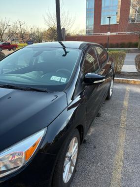 Black 2017 Ford Focus SE