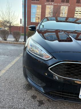 Black 2017 Ford Focus SE