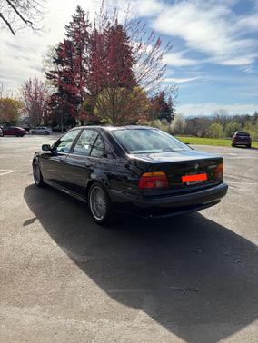2000 BMW 528 i