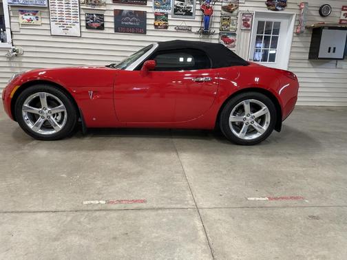 2006 Pontiac Solstice Base