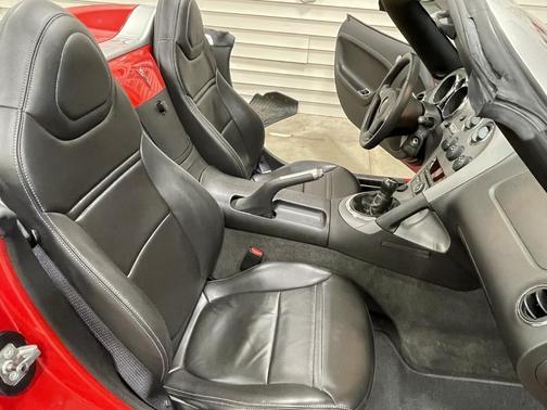 2006 Pontiac Solstice Base