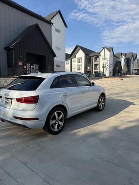 2015 Audi Q3 2.0T Premium Plus