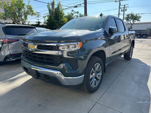 2025 Chevrolet Silverado 1500 LT