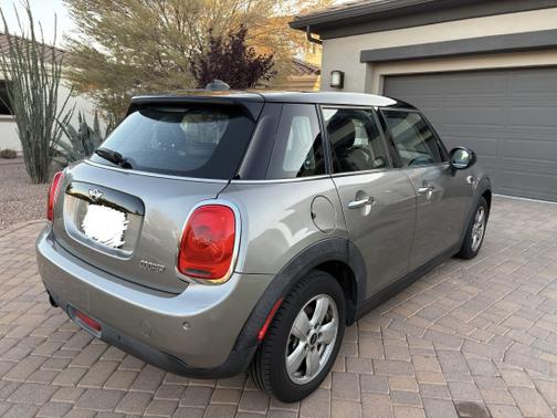 2017 MINI Hardtop Cooper