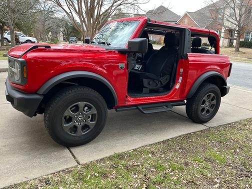 Red 2023 Ford Bronco Big Bend