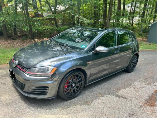 2016 Volkswagen Golf GTI 2.0T Autobahn w/Performance Package 4-Door