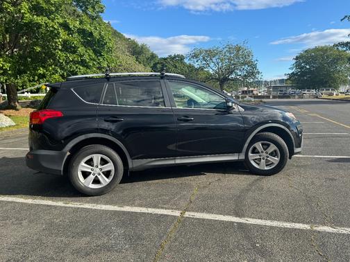 Black 2013 Toyota RAV4 XLE
