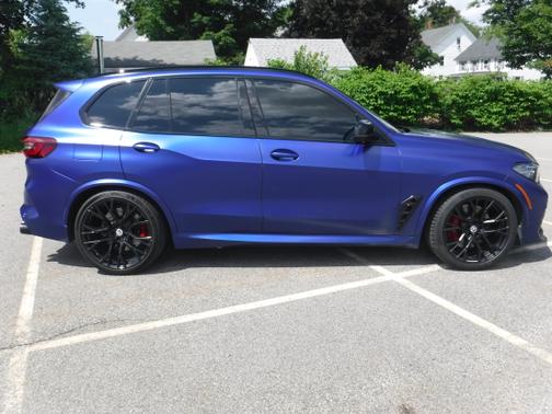 2022 BMW X5 M Base
