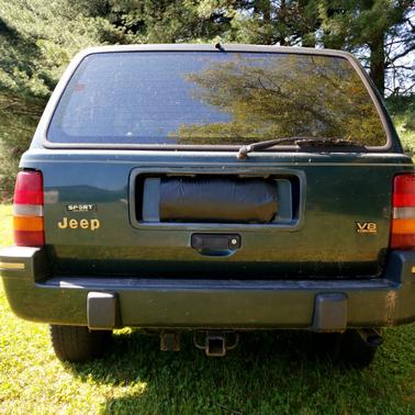 Green 1994 Jeep Grand Cherokee Limited 4WD