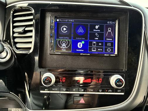 Black 2020 Mitsubishi Outlander SEL