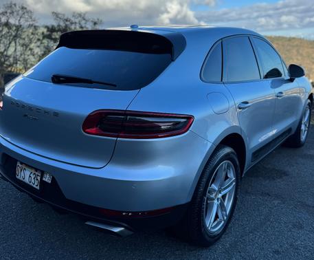 2017 Porsche Macan Macan