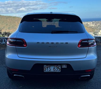 2017 Porsche Macan Macan