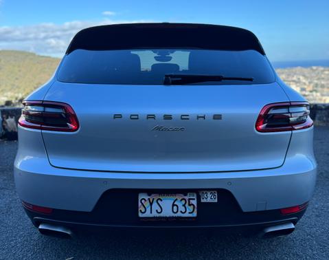 2017 Porsche Macan Macan