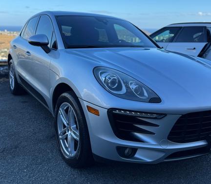 2017 Porsche Macan Macan