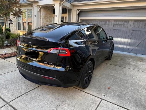 Black 2020 Tesla Model Y Long Range