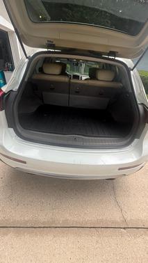 White 2017 INFINITI QX50 Base