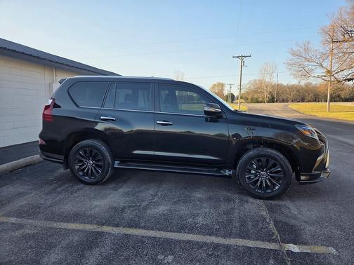 Black 2022 Lexus GX 460 Premium