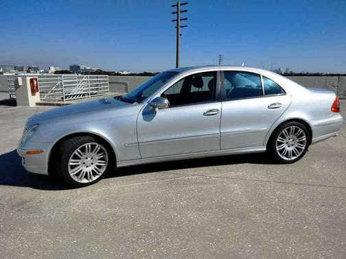 Gray 2008 Mercedes-Benz E-Class E 350