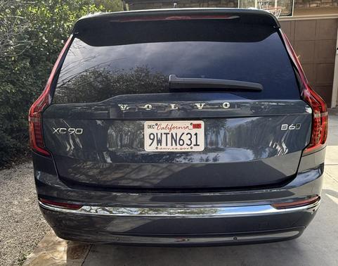 2026 Volvo XC90 B6 AWD Plus 7-Seater